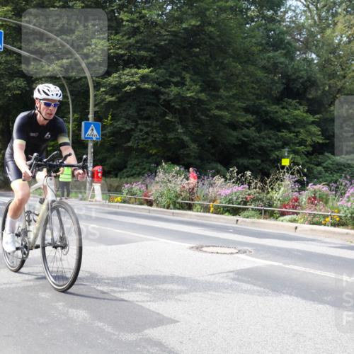08.09.2024 - Stadtparktriathlon Zöllner http://msf.ph/oto/7046340 08.09.2024 12:07:39 Radfahren 754, 795, 809 meine-sportfotos.de