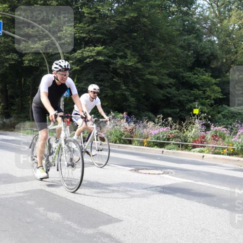 08.09.2024 - Stadtparktriathlon Zöllner http://msf.ph/oto/7046354 08.09.2024 12:08:02 Radfahren 674, 687, 736 meine-sportfotos.de