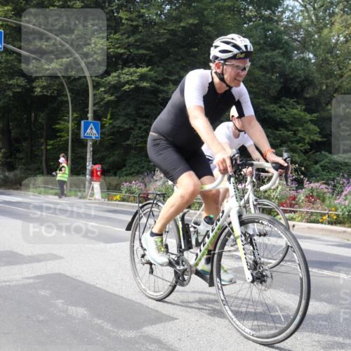 08.09.2024 - Stadtparktriathlon Zöllner http://msf.ph/oto/7046355 08.09.2024 12:08:02 Radfahren 674, 687, 736 meine-sportfotos.de