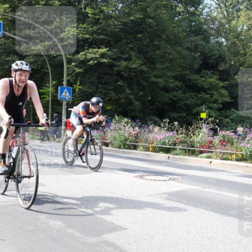 08.09.2024 - Stadtparktriathlon Zöllner http://msf.ph/oto/7046361 08.09.2024 12:08:17 Radfahren 665, 735, 763, 784, 803, 842 meine-sportfotos.de