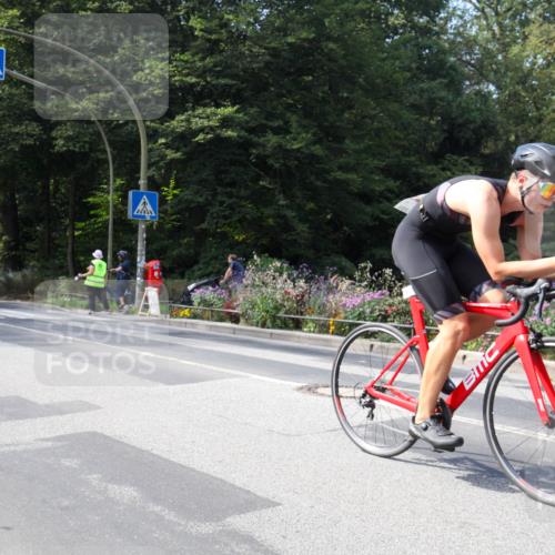 08.09.2024 - Stadtparktriathlon Zöllner http://msf.ph/oto/7046363 08.09.2024 12:08:18 Radfahren 665, 735, 763, 784, 803, 842 meine-sportfotos.de