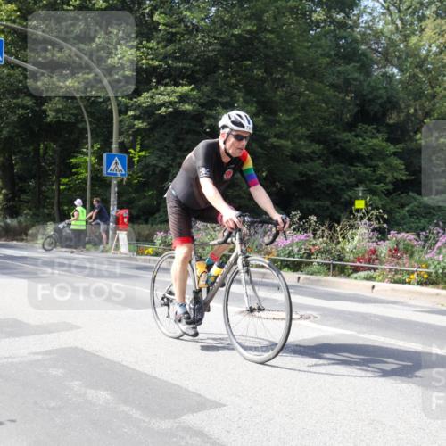 08.09.2024 - Stadtparktriathlon Zöllner http://msf.ph/oto/7046366 08.09.2024 12:08:32 Radfahren 789 meine-sportfotos.de