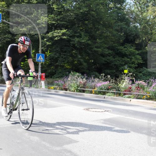 08.09.2024 - Stadtparktriathlon Zöllner http://msf.ph/oto/7046399 08.09.2024 12:11:07 Radfahren 834, 841 meine-sportfotos.de