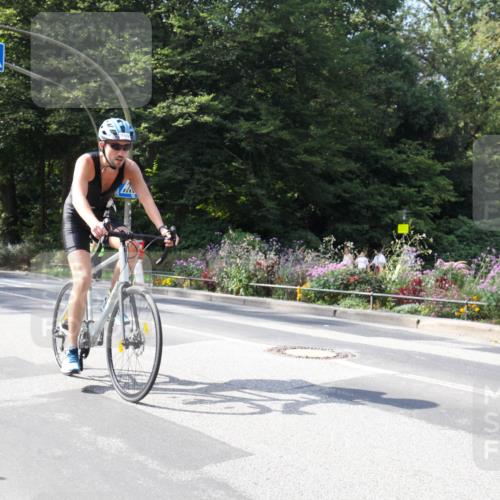 08.09.2024 - Stadtparktriathlon Zöllner http://msf.ph/oto/7046405 08.09.2024 12:11:30 Radfahren 759, 761 meine-sportfotos.de