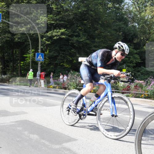 08.09.2024 - Stadtparktriathlon Zöllner http://msf.ph/oto/7046407 08.09.2024 12:11:36 Radfahren 739, 805 meine-sportfotos.de