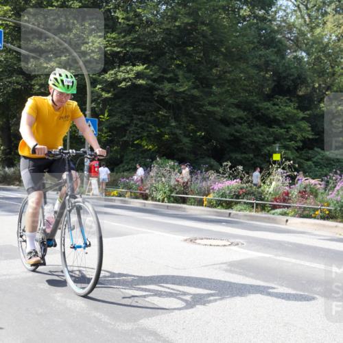 08.09.2024 - Stadtparktriathlon Zöllner http://msf.ph/oto/7046408 08.09.2024 12:11:46 Radfahren 786 meine-sportfotos.de