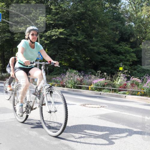 08.09.2024 - Stadtparktriathlon Zöllner http://msf.ph/oto/7046421 08.09.2024 12:12:17 Radfahren 591, 719, 762, 777 meine-sportfotos.de