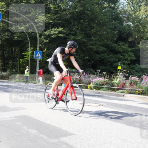 08.09.2024 - Stadtparktriathlon Zöllner http://msf.ph/oto/7046435 08.09.2024 12:12:43 Radfahren 734, 787, 817, 836, 837, 843 meine-sportfotos.de