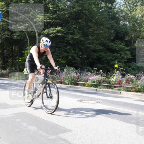 08.09.2024 - Stadtparktriathlon Zöllner http://msf.ph/oto/7046436 08.09.2024 12:12:45 Radfahren 734, 817, 836, 837, 843 meine-sportfotos.de