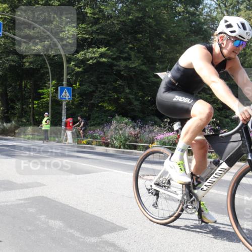 08.09.2024 - Stadtparktriathlon Zöllner http://msf.ph/oto/7046437 08.09.2024 12:12:45 Radfahren 734, 817, 836, 837, 843 meine-sportfotos.de