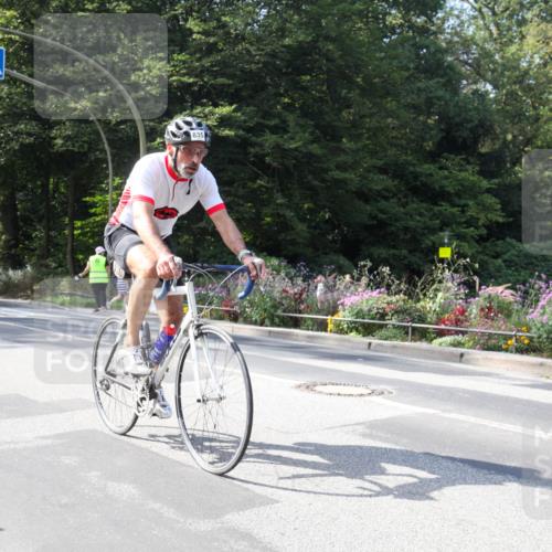 08.09.2024 - Stadtparktriathlon Zöllner http://msf.ph/oto/7046450 08.09.2024 12:13:37 Radfahren 835, 840 meine-sportfotos.de
