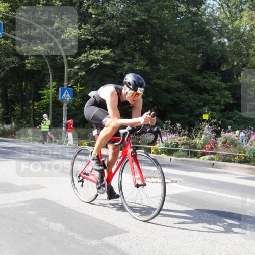 08.09.2024 - Stadtparktriathlon Zöllner http://msf.ph/oto/7046463 08.09.2024 12:14:25 Radfahren 784, 820, 904 meine-sportfotos.de