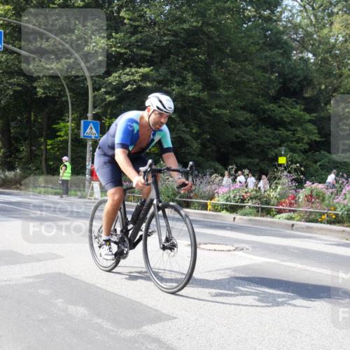 08.09.2024 - Stadtparktriathlon Zöllner http://msf.ph/oto/7046470 08.09.2024 12:14:48 Radfahren 754 meine-sportfotos.de