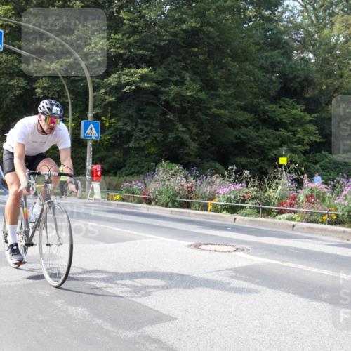 08.09.2024 - Stadtparktriathlon Zöllner http://msf.ph/oto/7046477 08.09.2024 12:15:09 Radfahren 744, 752, 764, 795, 809 meine-sportfotos.de