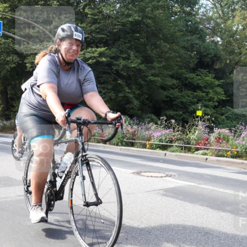 08.09.2024 - Stadtparktriathlon Zöllner http://msf.ph/oto/7046483 08.09.2024 12:15:47 Radfahren 650, 930 meine-sportfotos.de