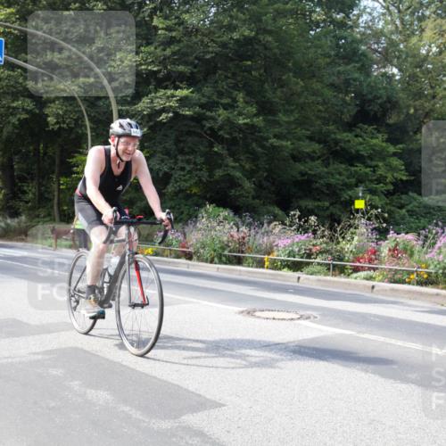 08.09.2024 - Stadtparktriathlon Zöllner http://msf.ph/oto/7046485 08.09.2024 12:15:51 Radfahren 650, 789, 842, 930 meine-sportfotos.de