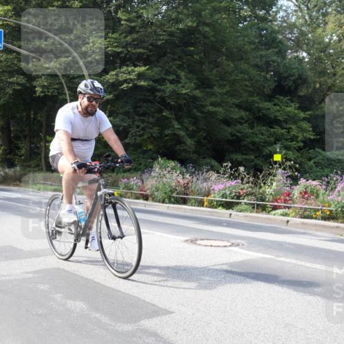 08.09.2024 - Stadtparktriathlon Zöllner http://msf.ph/oto/7046489 08.09.2024 12:16:05 Radfahren 678 meine-sportfotos.de