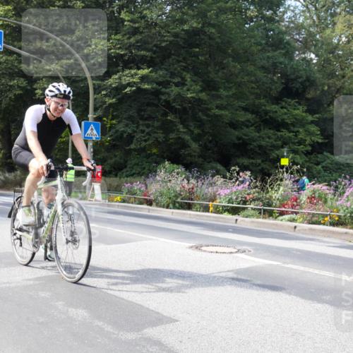 08.09.2024 - Stadtparktriathlon Zöllner http://msf.ph/oto/7046493 08.09.2024 12:16:16 Radfahren 717, 736 meine-sportfotos.de