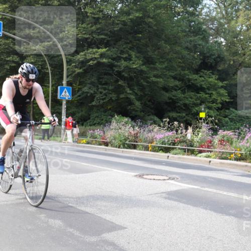 08.09.2024 - Stadtparktriathlon Zöllner http://msf.ph/oto/7046517 08.09.2024 12:17:33 Radfahren 751, 852 meine-sportfotos.de