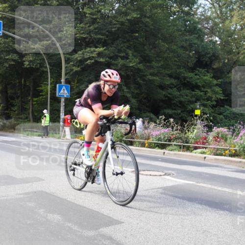08.09.2024 - Stadtparktriathlon Zöllner http://msf.ph/oto/7046545 08.09.2024 12:19:06 Radfahren 851 meine-sportfotos.de