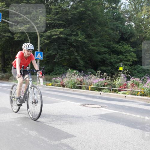 08.09.2024 - Stadtparktriathlon Zöllner http://msf.ph/oto/7046556 08.09.2024 12:19:27 Radfahren 803, 879, 890 meine-sportfotos.de