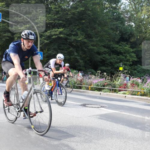 08.09.2024 - Stadtparktriathlon Zöllner http://msf.ph/oto/7046572 08.09.2024 12:19:47 Radfahren 761, 786, 818, 832, 836, 837, 866, 925 meine-sportfotos.de