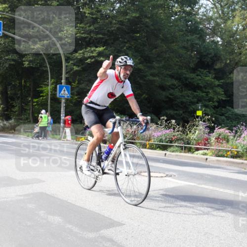 08.09.2024 - Stadtparktriathlon Zöllner http://msf.ph/oto/7046604 08.09.2024 12:21:04 Radfahren 835 meine-sportfotos.de