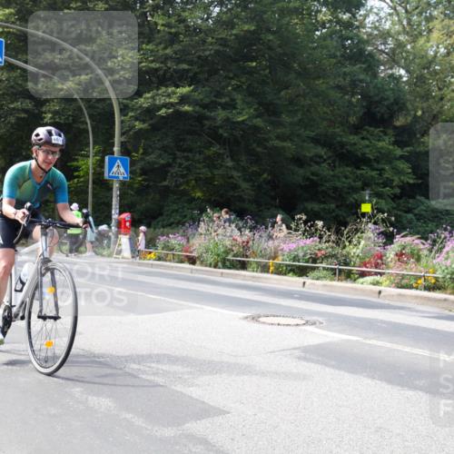 08.09.2024 - Stadtparktriathlon Zöllner http://msf.ph/oto/7046617 08.09.2024 12:21:47 Radfahren 854, 861, 885 meine-sportfotos.de