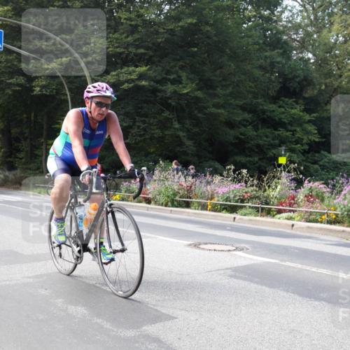 08.09.2024 - Stadtparktriathlon Zöllner http://msf.ph/oto/7046623 08.09.2024 12:22:07 Radfahren 820, 904, 930 meine-sportfotos.de