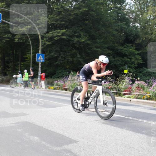 08.09.2024 - Stadtparktriathlon Zöllner http://msf.ph/oto/7046625 08.09.2024 12:22:10 Radfahren 820, 900, 904, 930 meine-sportfotos.de