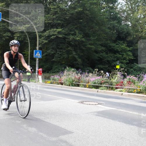 08.09.2024 - Stadtparktriathlon Zöllner http://msf.ph/oto/7046645 08.09.2024 12:23:24 Radfahren 903, 913, 922 meine-sportfotos.de