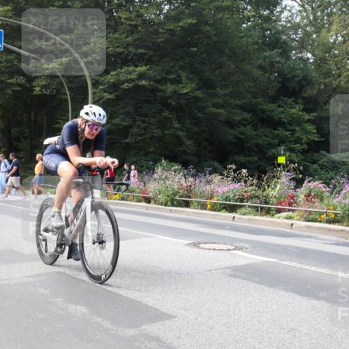 08.09.2024 - Stadtparktriathlon Zöllner http://msf.ph/oto/7046664 08.09.2024 12:24:01 Radfahren 750, 793, 805, 833, 894 meine-sportfotos.de