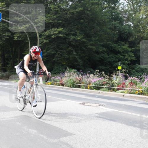08.09.2024 - Stadtparktriathlon Zöllner http://msf.ph/oto/7046672 08.09.2024 12:24:52 Radfahren 802, 896 meine-sportfotos.de