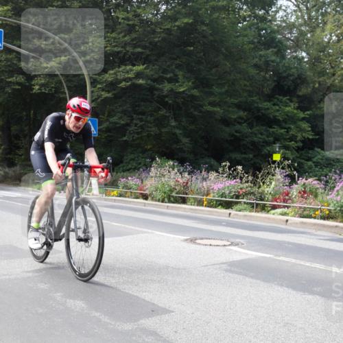 08.09.2024 - Stadtparktriathlon Zöllner http://msf.ph/oto/7046674 08.09.2024 12:25:08 Radfahren 841, 918 meine-sportfotos.de