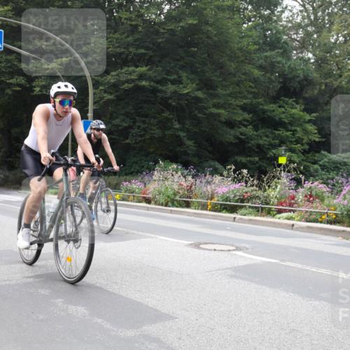 08.09.2024 - Stadtparktriathlon Zöllner http://msf.ph/oto/7047716 08.09.2024 13:16:29 Radfahren 1536, 1618, 1629, 1640 meine-sportfotos.de