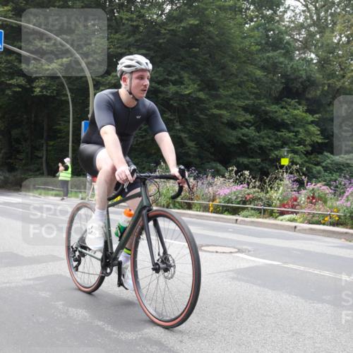 08.09.2024 - Stadtparktriathlon Zöllner http://msf.ph/oto/7047723 08.09.2024 13:16:45 Radfahren 1626, 1635, 1646 meine-sportfotos.de