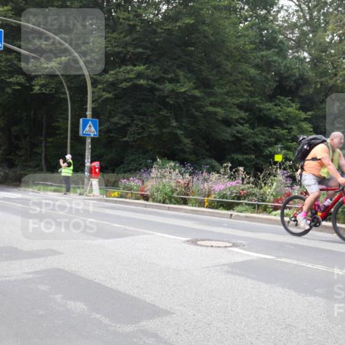 08.09.2024 - Stadtparktriathlon Zöllner http://msf.ph/oto/7047725 08.09.2024 13:16:51 Radfahren 1582 meine-sportfotos.de