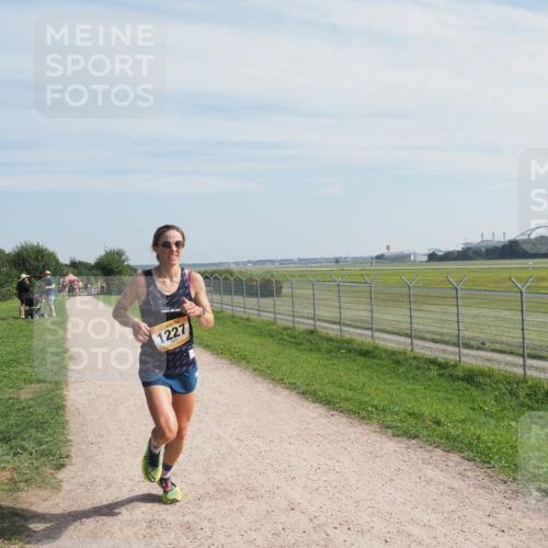 08.09.2024 - Airport Race Miley Keyser http://msf.ph/oto/7047826 08.09.2024 11:54:04 Laufen 1227 meine-sportfotos.de