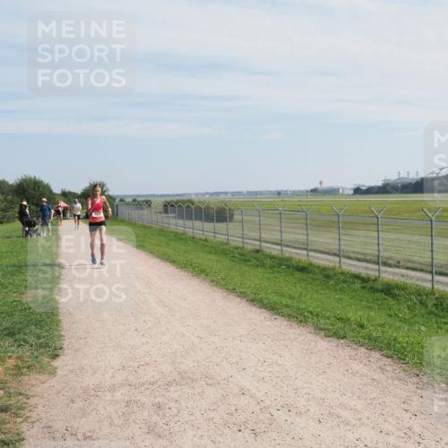 08.09.2024 - Airport Race Miley Keyser http://msf.ph/oto/7047832 08.09.2024 11:54:18 Laufen 6 meine-sportfotos.de