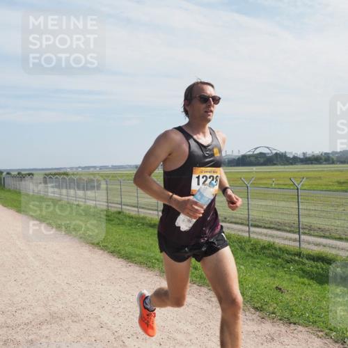 08.09.2024 - Airport Race Miley Keyser http://msf.ph/oto/7047863 08.09.2024 11:54:28 Laufen 1228 meine-sportfotos.de