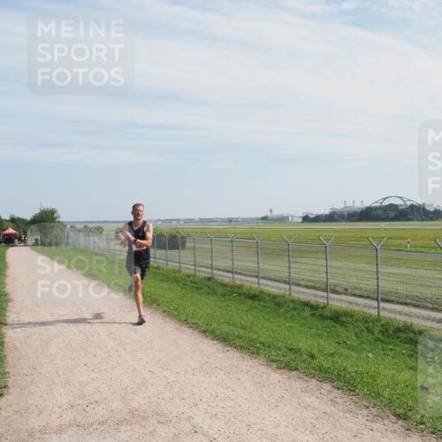 08.09.2024 - Airport Race Miley Keyser http://msf.ph/oto/7047884 08.09.2024 11:54:54 Laufen 58 meine-sportfotos.de