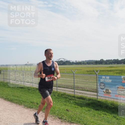 08.09.2024 - Airport Race Miley Keyser http://msf.ph/oto/7047891 08.09.2024 11:54:55 Laufen 58 meine-sportfotos.de