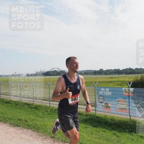 08.09.2024 - Airport Race Miley Keyser http://msf.ph/oto/7047892 08.09.2024 11:54:55 Laufen 582 meine-sportfotos.de