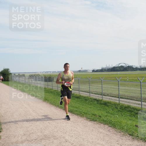 08.09.2024 - Airport Race Miley Keyser http://msf.ph/oto/7047944 08.09.2024 11:57:09 Laufen 201 meine-sportfotos.de