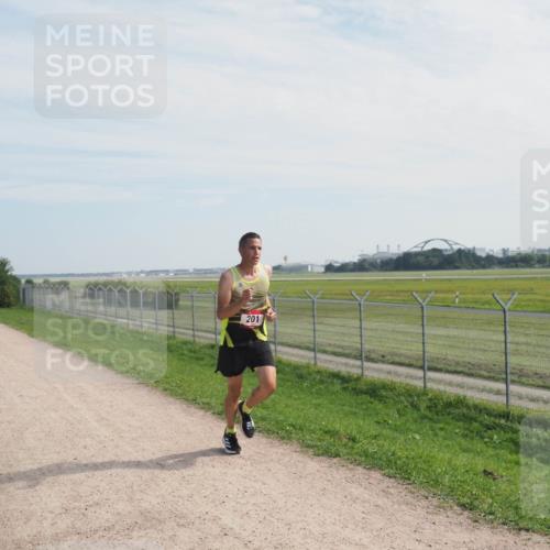 08.09.2024 - Airport Race Miley Keyser http://msf.ph/oto/7047945 08.09.2024 11:57:09 Laufen 201 meine-sportfotos.de