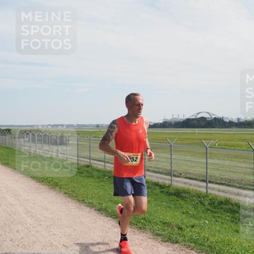 08.09.2024 - Airport Race Miley Keyser http://msf.ph/oto/7048024 08.09.2024 11:58:43 Laufen 52 meine-sportfotos.de