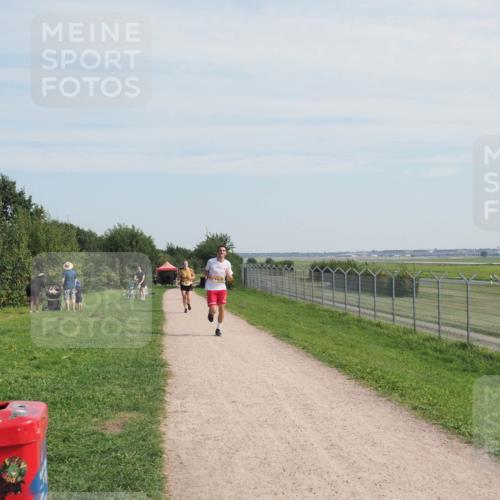 08.09.2024 - Airport Race Miley Keyser http://msf.ph/oto/7048038 08.09.2024 11:59:26 Laufen 6, 1410 meine-sportfotos.de