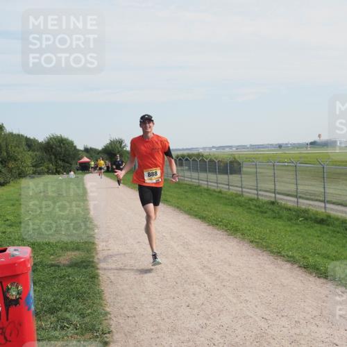 08.09.2024 - Airport Race Miley Keyser http://msf.ph/oto/7048137 08.09.2024 12:01:26 Laufen 888 meine-sportfotos.de
