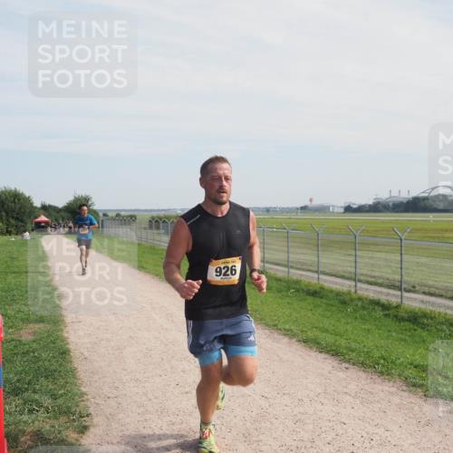 08.09.2024 - Airport Race Miley Keyser http://msf.ph/oto/7048215 08.09.2024 12:02:14 Laufen 71, 926 meine-sportfotos.de