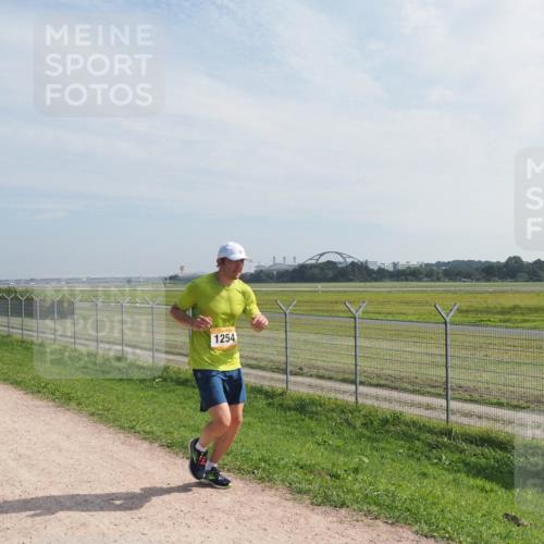 08.09.2024 - Airport Race Miley Keyser http://msf.ph/oto/7048643 08.09.2024 12:07:30 Laufen 1254 meine-sportfotos.de